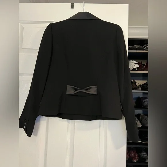 Sold - Picture 3 of 4